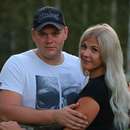 Swinging Couple in Clarksville, New to the Lifestyle